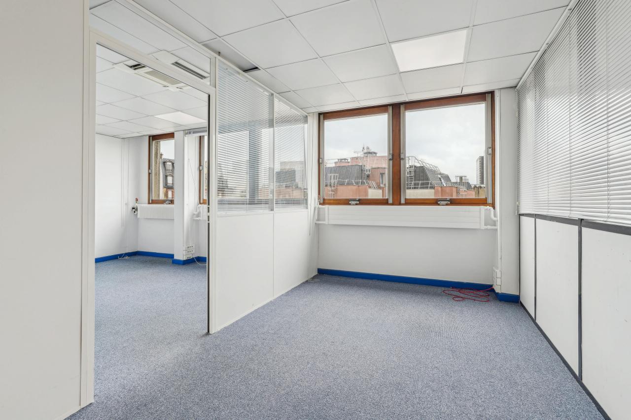 Bureau Paris 360m² Location bureau Paris OLBUR2428557 9